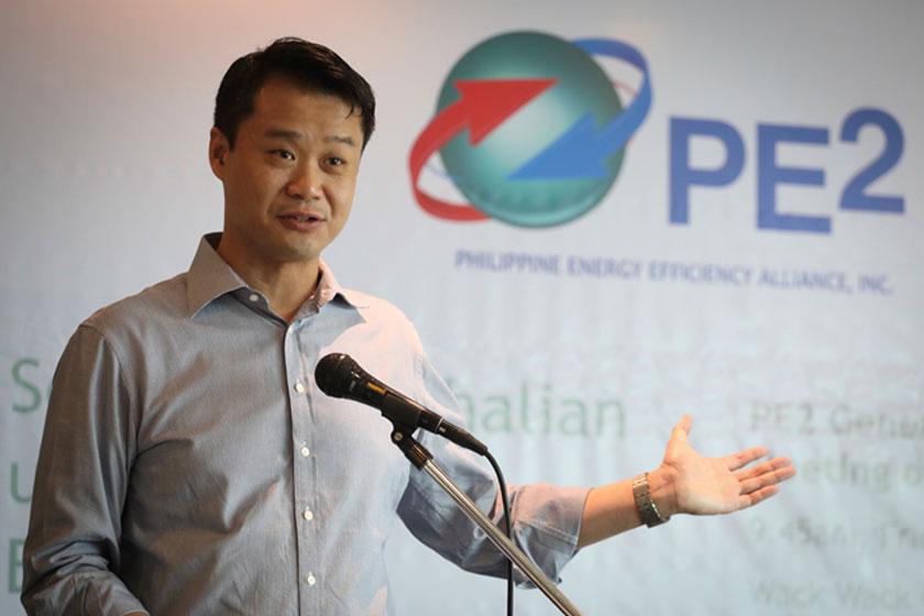 Senate Committee on Energy Chairman Sherwin T. Gatchalian presenting the EE&C bill during a recent PE2 general membership meeting (Photo: PE2)
